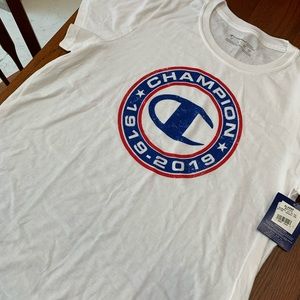 Women’s champion tee
